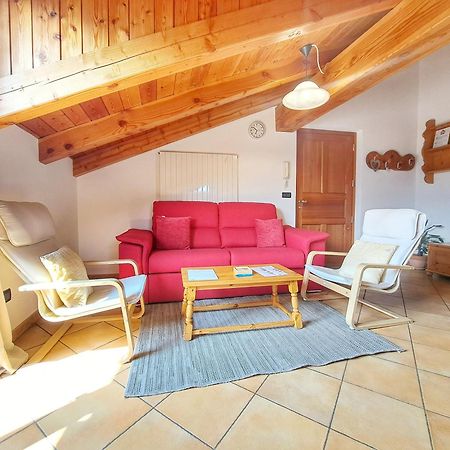 Casa Alpina - Sarre Apartment Aosta Phòng bức ảnh